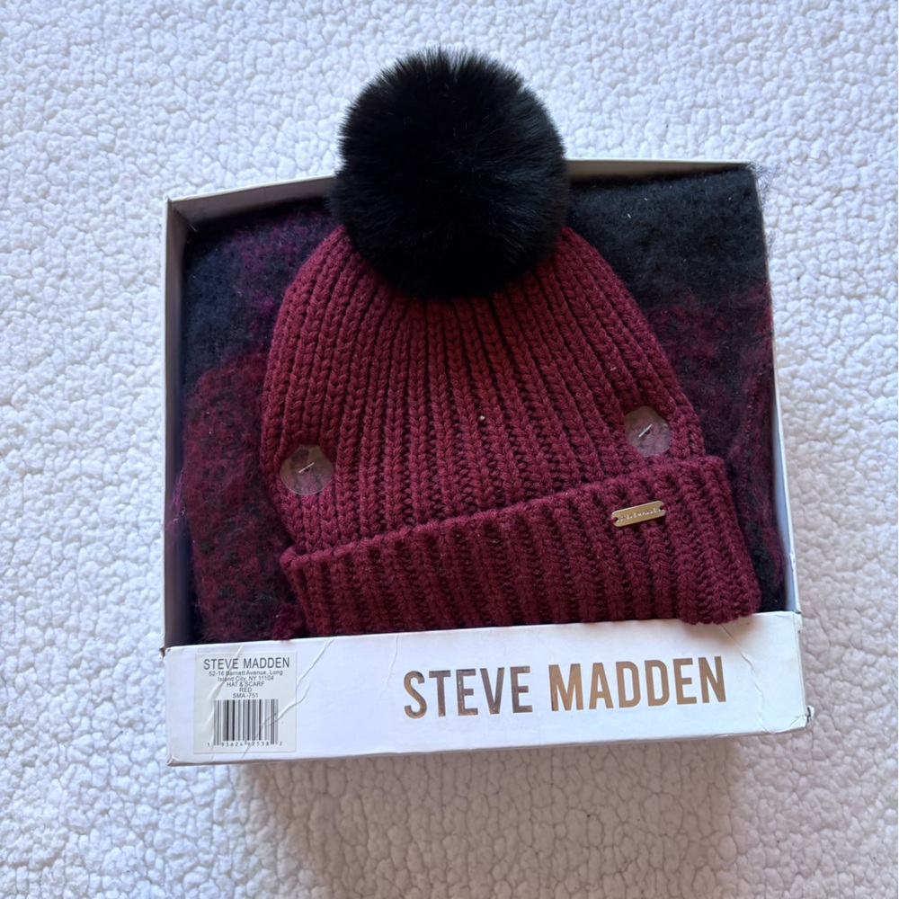 Steve Madden Maroon Knit Pom Beanie Hat with Matching Scarf